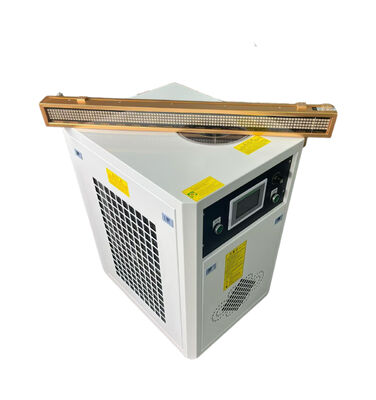 Ánh sáng làm mát bằng nước UV LED cường độ cao 18W / cm2 với công suất 2700W cho các ứng dụng công nghiệp